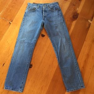 Levi’s 501 button fly 30 / 33